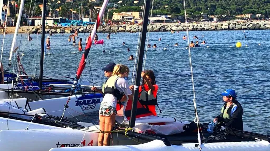 Bateaux sur la mer à Cavalaire