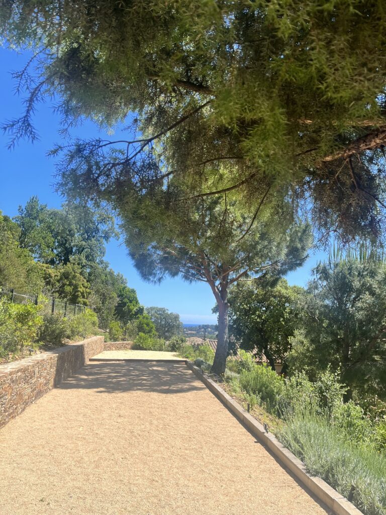 La pétanque de la maison de la Genette